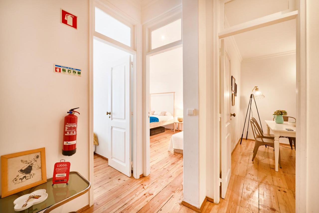 Spacious Bairro Alto Apartment With Courtyard, By Timecooler Lisboa Eksteriør bilde