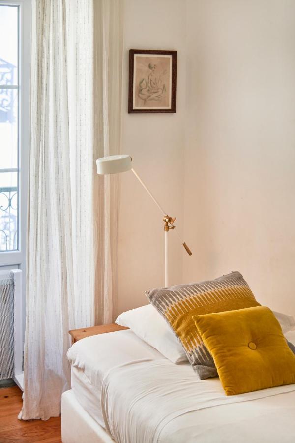 Spacious Bairro Alto Apartment With Courtyard, By Timecooler Lisboa Eksteriør bilde