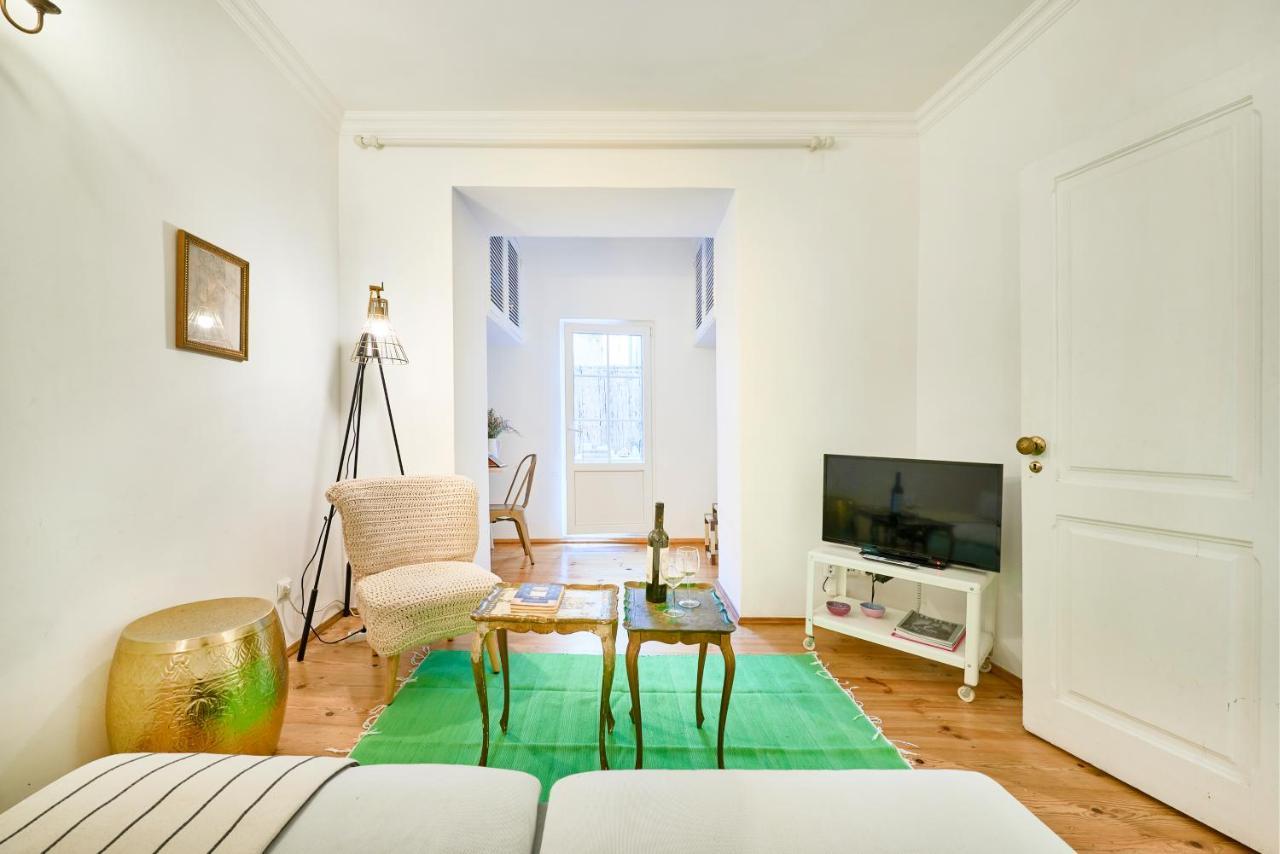 Spacious Bairro Alto Apartment With Courtyard, By Timecooler Lisboa Eksteriør bilde