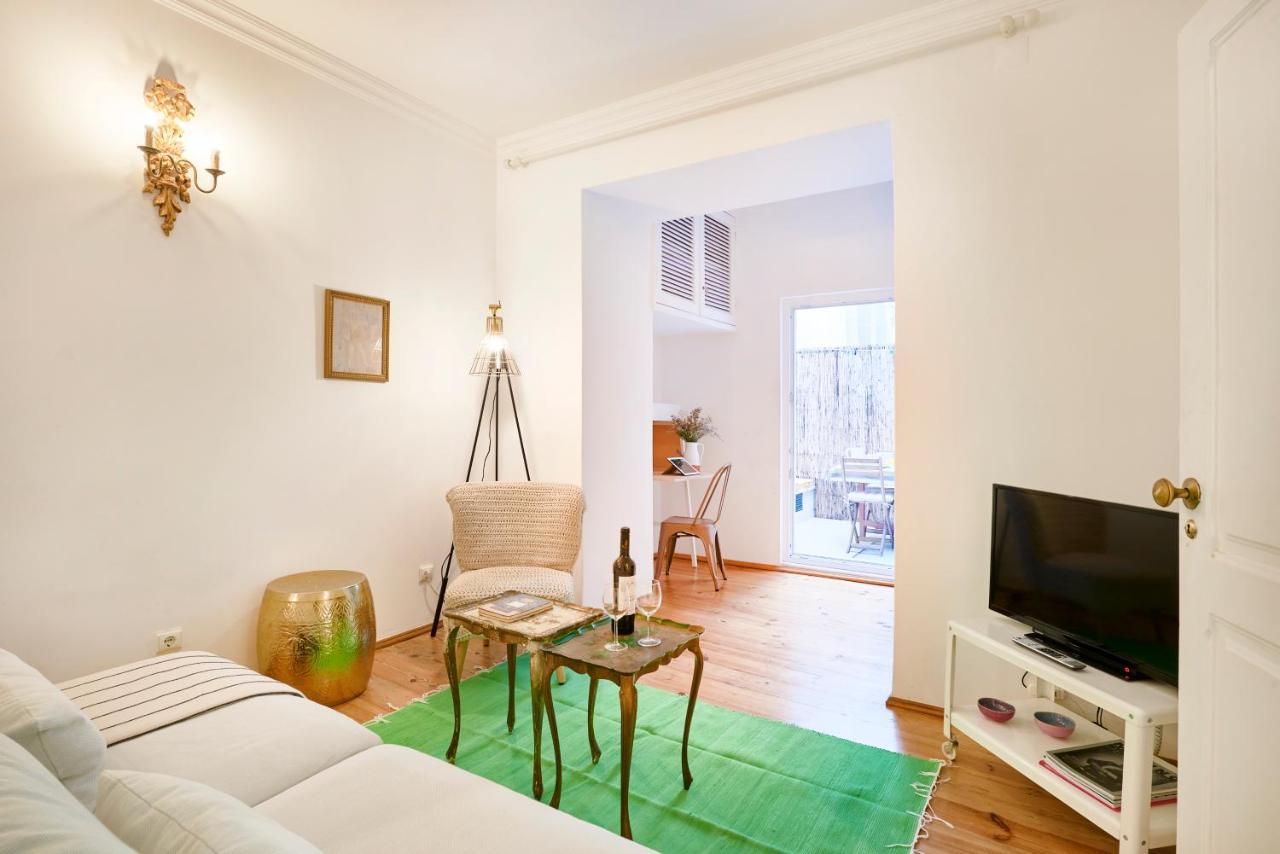 Spacious Bairro Alto Apartment With Courtyard, By Timecooler Lisboa Eksteriør bilde